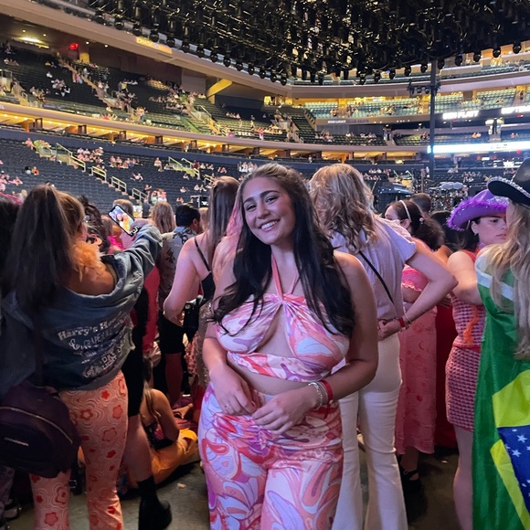 Princess Polly Set - Picture 3 of 3